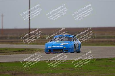 media/Jan-15-2023-CalClub SCCA (Sun) [[40bbac7715]]/Group 1/Qualifying (Sweeper)/